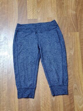 Mondetta Capris Medium